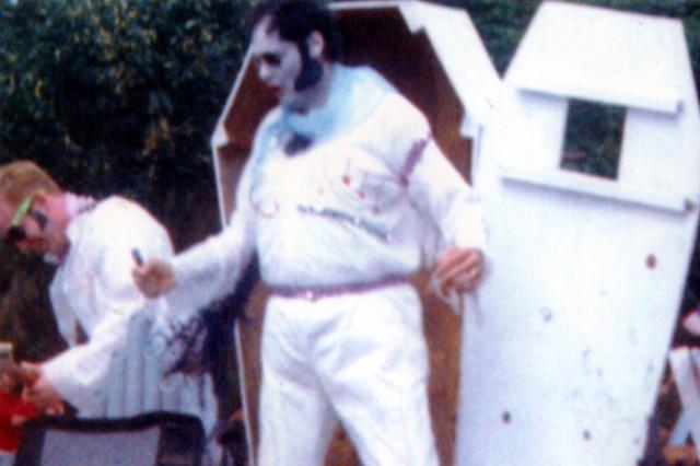 Elvis is alive on Midvale Drive