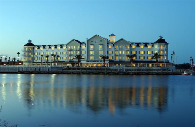 Waterfront Inn