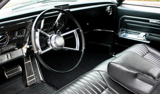 Toronado Interior Drivers1
