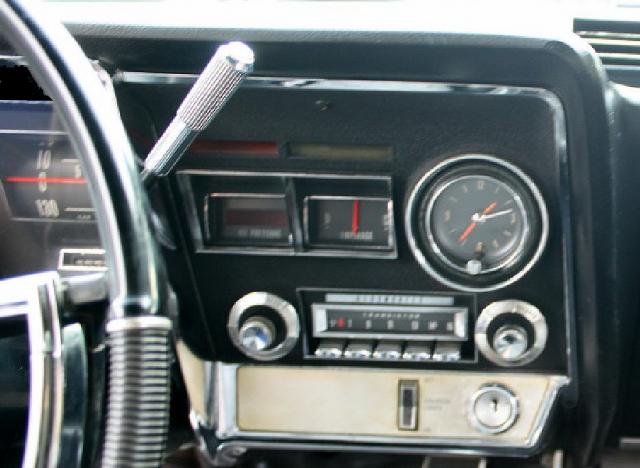 Toronado Interior Dash Right