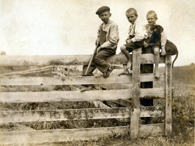 Tom, Hiram, Horace Hunsicker in 1909