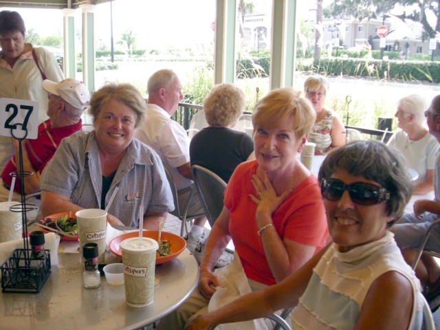 GALady, Hidy (Rozzies Mom), JoJo