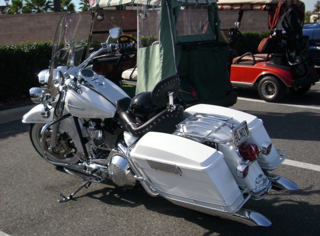 Blondie's Harley (note the license plate).
