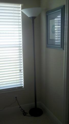 floor lamp