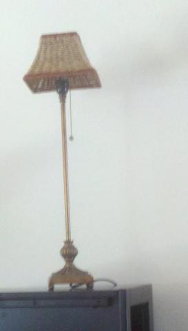 wicker table lamp