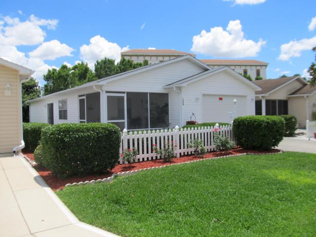 Rio Ponderosa 2 bed 2 bath Patio Villa. Exceptional location. Contact us to schedule a tour!
